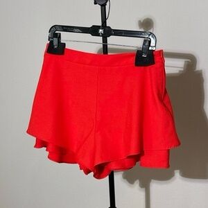 Zara Shorts Womens Size Large Red Orange Ruffled Layered Zip-up Side